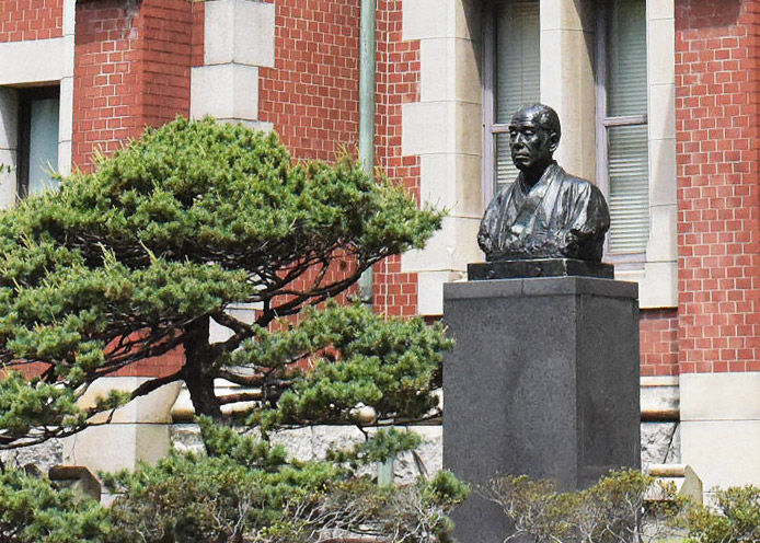 麻生将豊は大学まで慶應