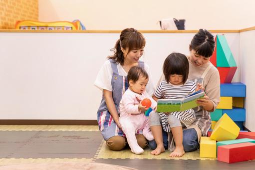 鈴木直道の妻は保育士