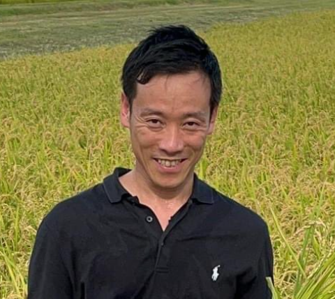 南出賢一