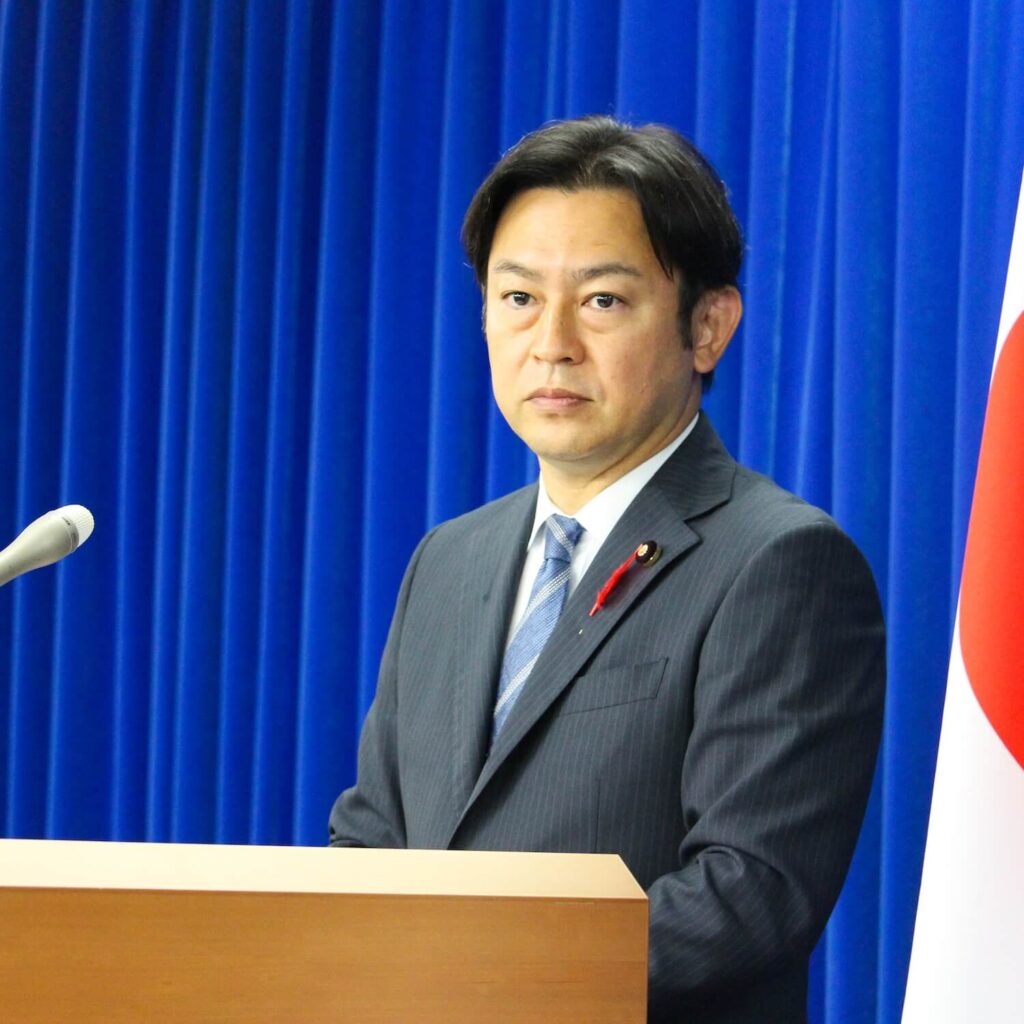 福岡資麿のプロフィール