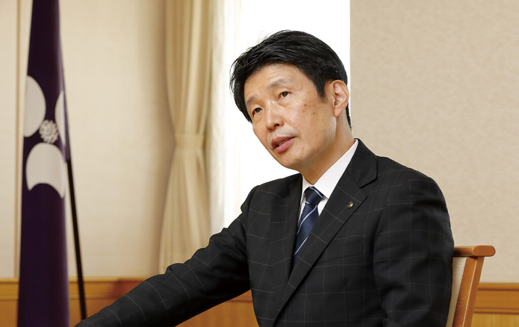 山本一太のプロフィール