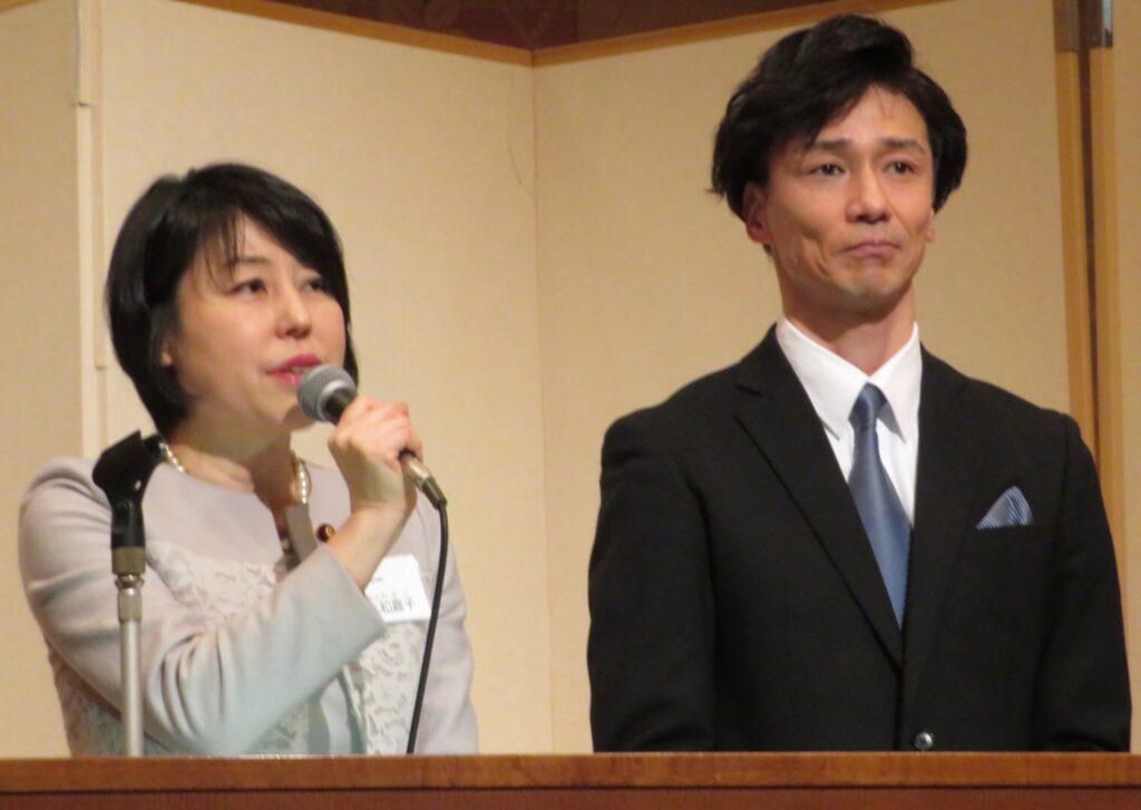 福山哲郎のイベントで司会を務める福山俊朗