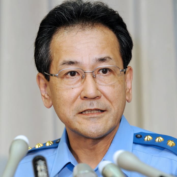 樋口高顕の父親