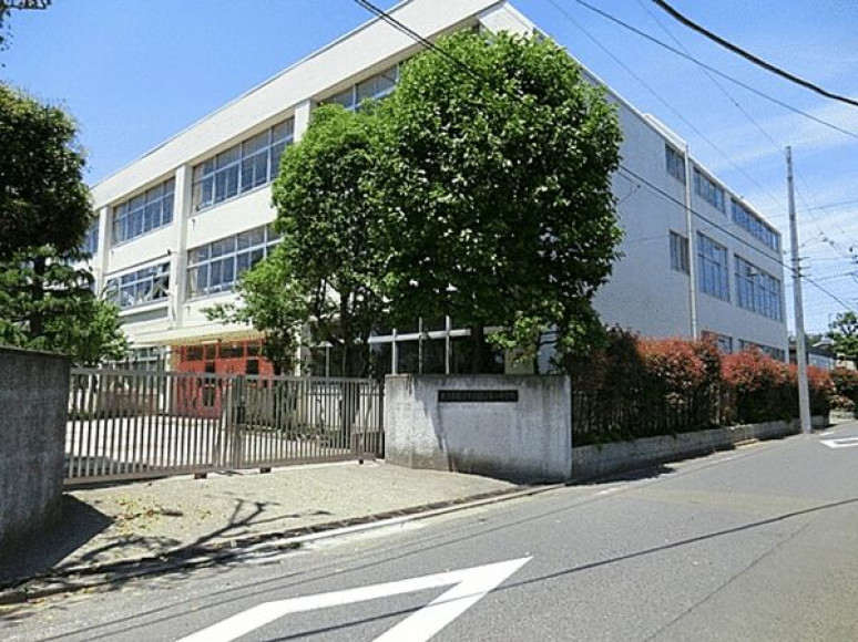 国立第二中学校の外観
