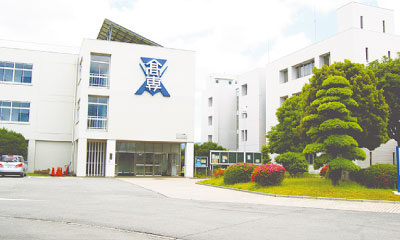 国立沼津工業高等専門学校の外観