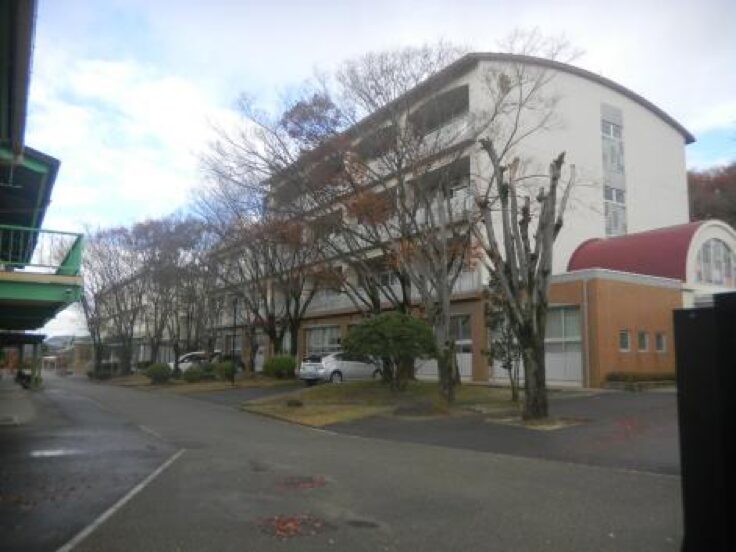 多治見北高出身の杉本達治