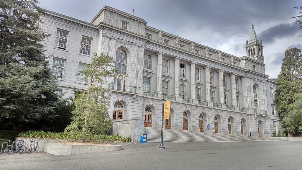 カリフォルニア大学バークレー校の外観