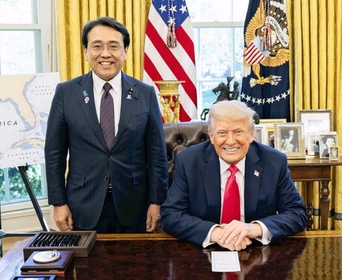 トランプ関税に対応する赤沢亮正