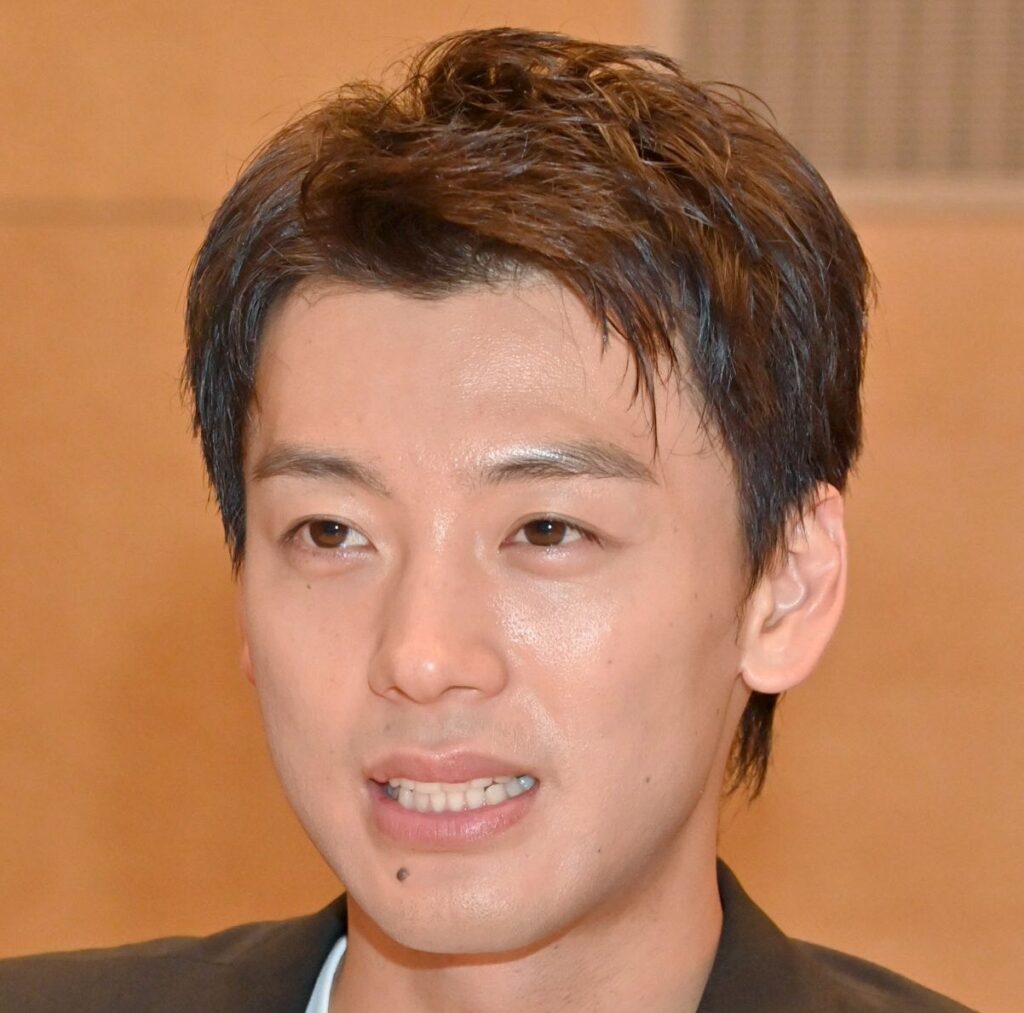 竹内涼真　吉村洋文　似てる