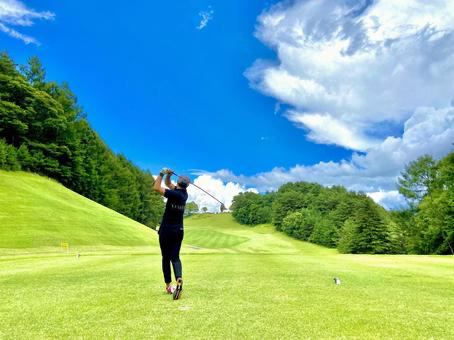 斎藤元彦の実家がゴルフ運営
