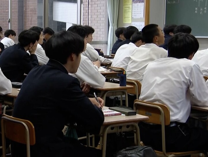 斎藤元彦は高二で寮長に!