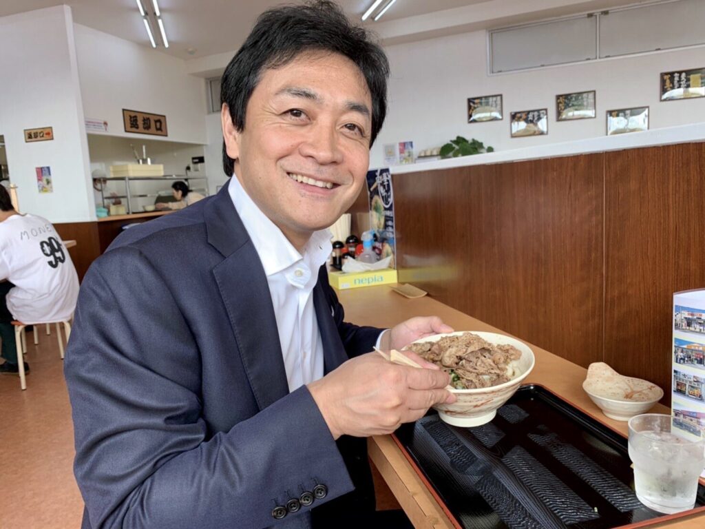玉木雄一郎はエリートコース