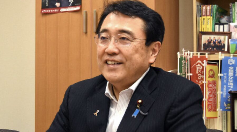赤沢亮正のプロフィール