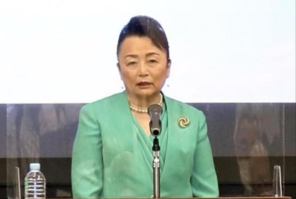 麻生太郎の妹・信子さま
