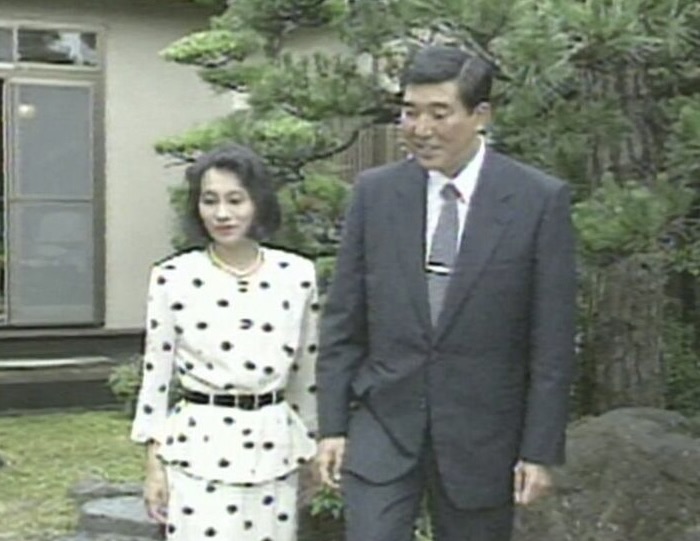 若かりし頃の石破茂と妻・佳子さん