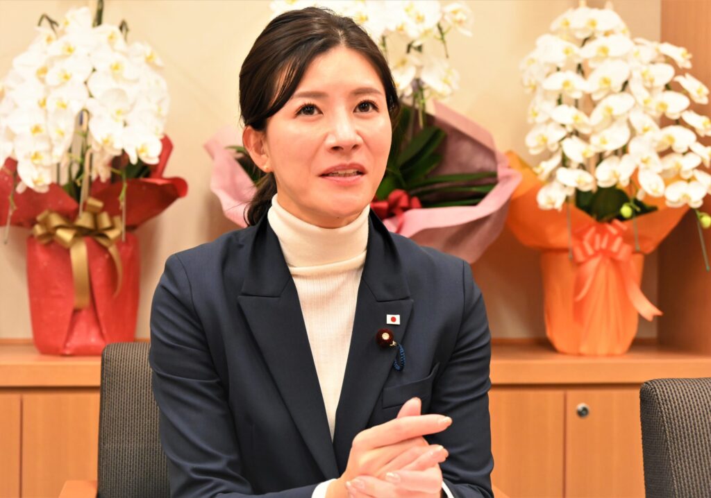 吉川りな