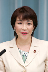 少子化対策大臣時代の高市早苗