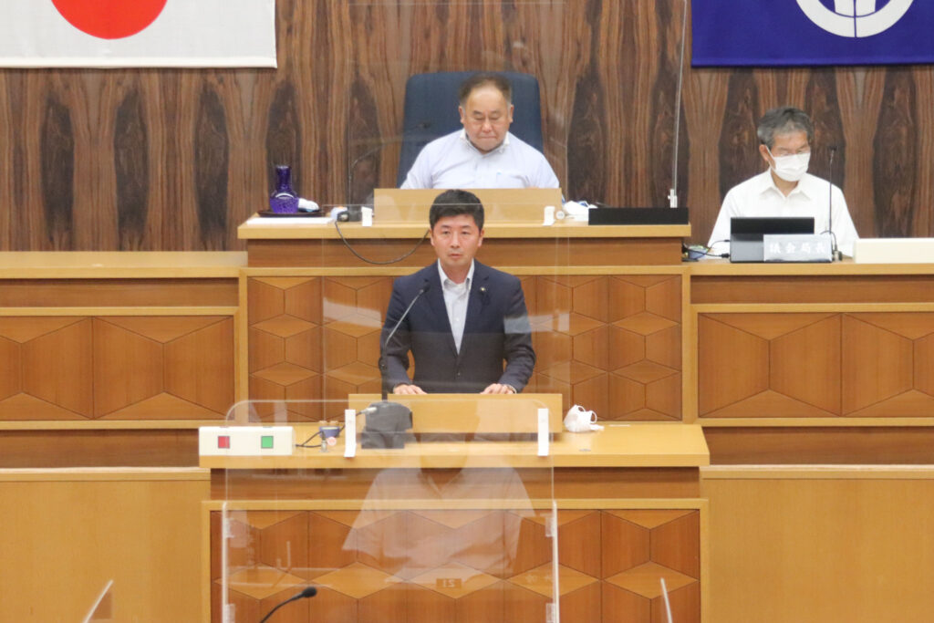 副県議の高市早苗の長男・山本拓