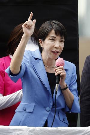 街頭演説　高市早苗