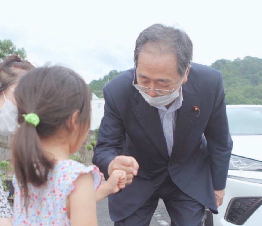 斉藤鉄夫のインスタスクショ
