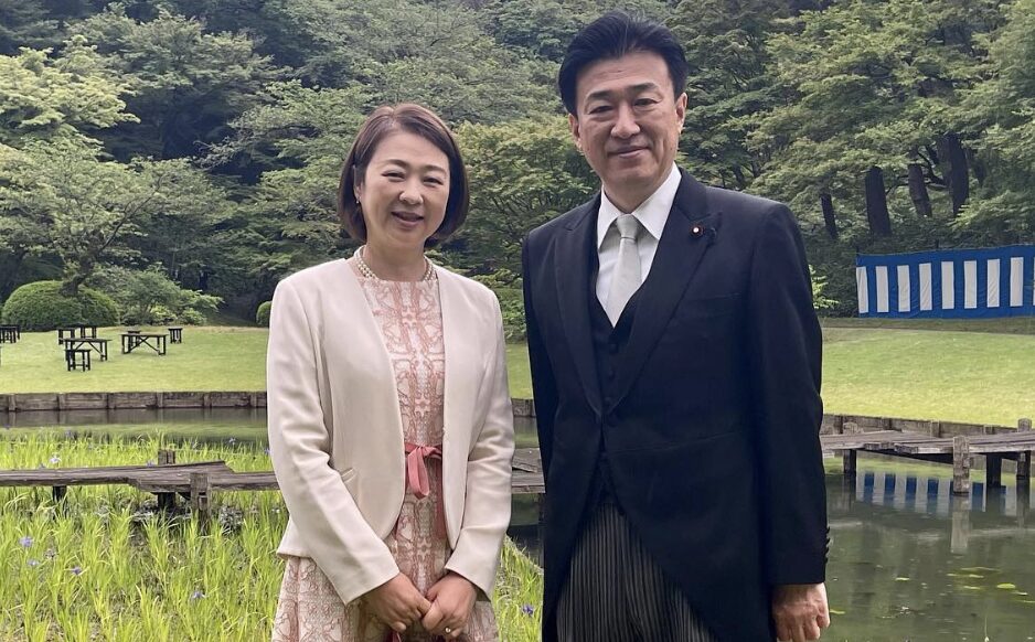 木原稔と妻の由紀子さん