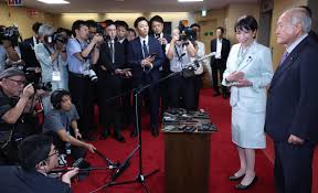 高市早苗と鈴木俊一の会見 報道陣