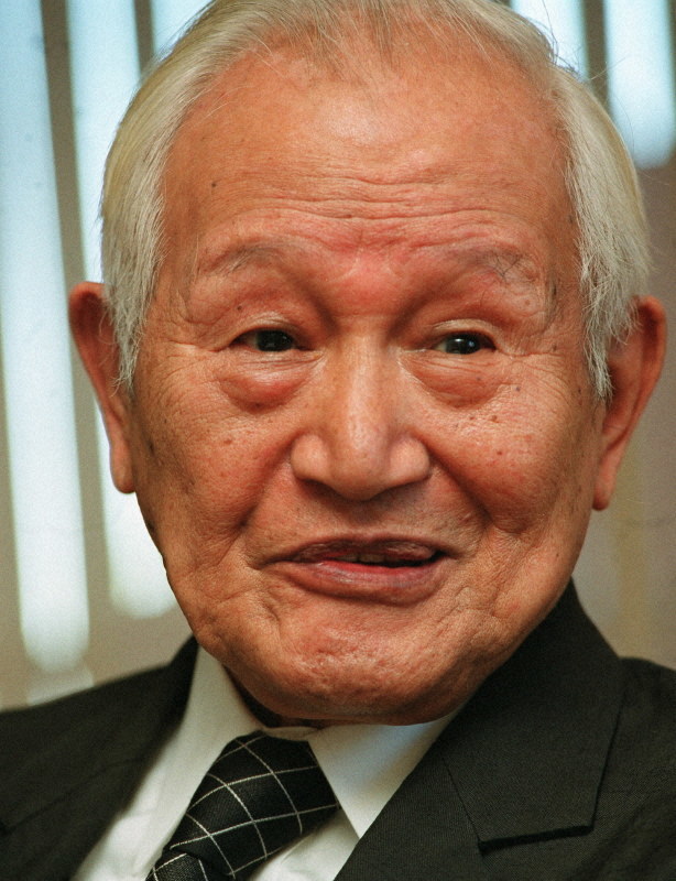 松野頼三氏