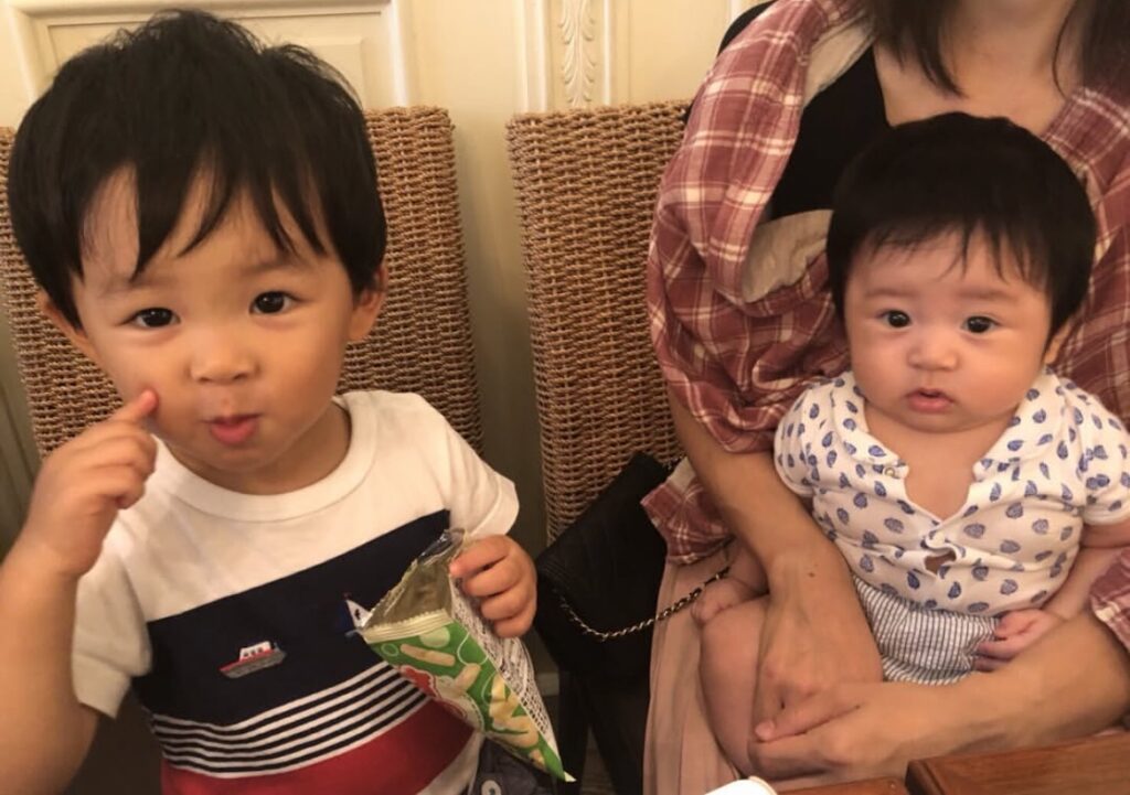 藤田文武の妻と2人の息子