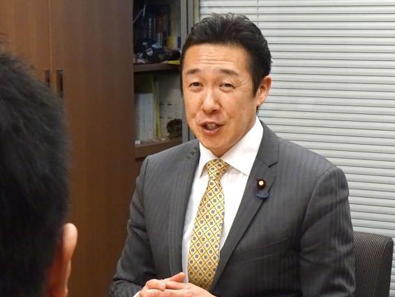 黄川田仁志